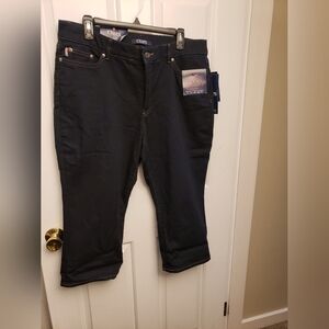 Womans chap capri jeans new with tag size 16